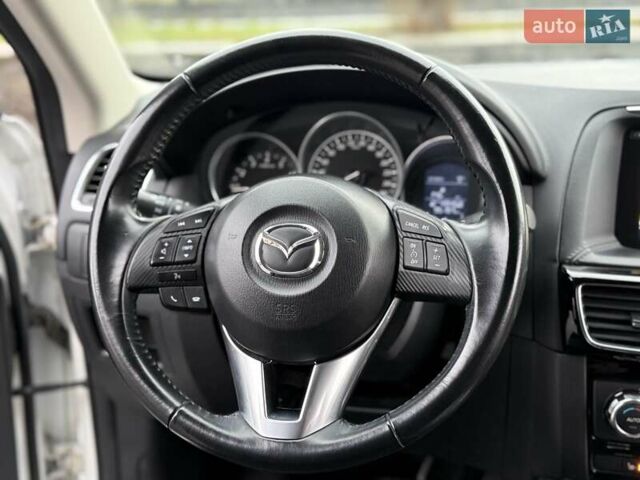 Белый Мазда СХ-5, объемом двигателя 2 л и пробегом 95 тыс. км за 17950 $, фото 41 на Automoto.ua