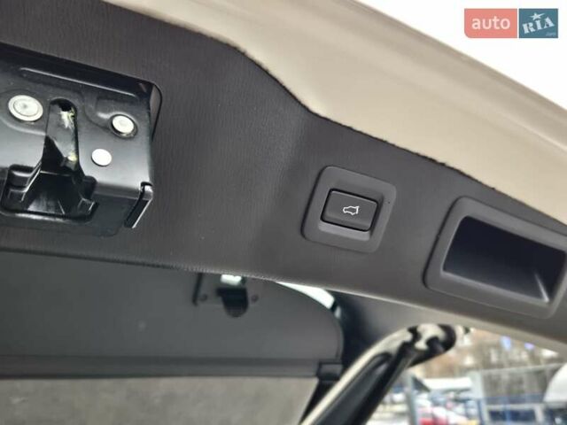 Білий Мазда СХ-5, об'ємом двигуна 2.5 л та пробігом 105 тис. км за 20900 $, фото 31 на Automoto.ua