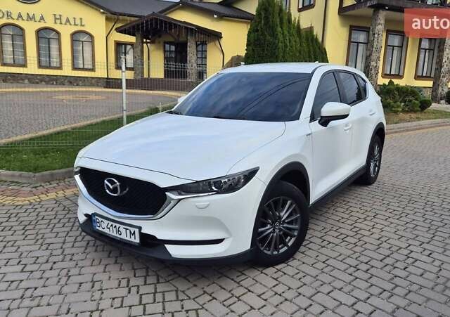Мазда СХ-5 2017 у Львові на Automoto.ua Білий Мазда СХ-5, об'ємом двигуна 2.19 л та пробігом 261 тис. км за 18700 $, фото 3 на Automoto.ua