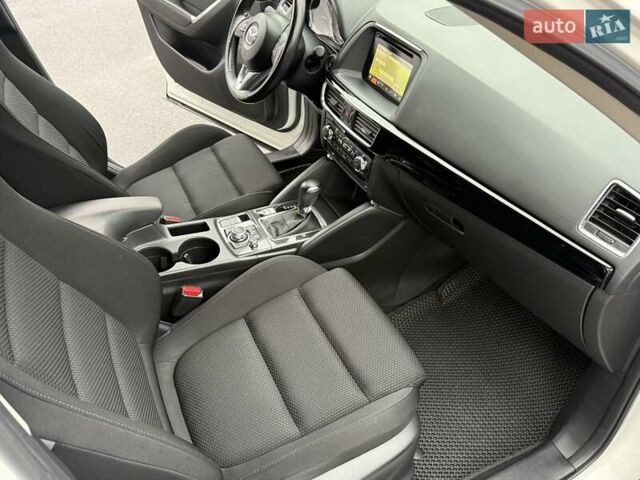 Белый Мазда СХ-5, объемом двигателя 2 л и пробегом 95 тыс. км за 17950 $, фото 55 на Automoto.ua