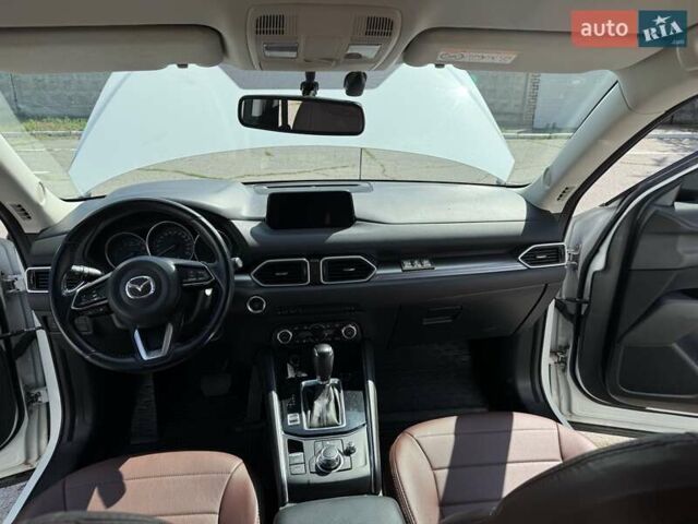 Белый Мазда СХ-5, объемом двигателя 2 л и пробегом 83 тыс. км за 21500 $, фото 18 на Automoto.ua