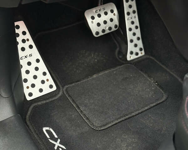 Белый Мазда СХ-5, объемом двигателя 2.2 л и пробегом 200 тыс. км за 17700 $, фото 52 на Automoto.ua