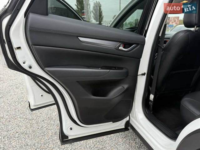 Белый Мазда СХ-5, объемом двигателя 2.49 л и пробегом 130 тыс. км за 17750 $, фото 38 на Automoto.ua