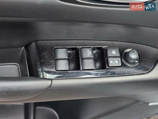 Білий Мазда СХ-5, об'ємом двигуна 2.5 л та пробігом 105 тис. км за 20900 $, фото 16 на Automoto.ua