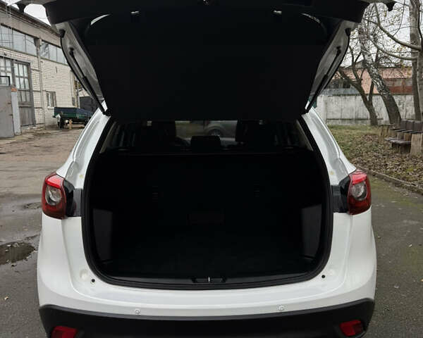 Белый Мазда СХ-5, объемом двигателя 2.2 л и пробегом 200 тыс. км за 17700 $, фото 93 на Automoto.ua