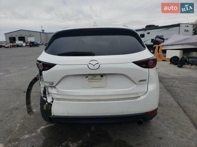 Білий Мазда СХ-5, об'ємом двигуна 2.49 л та пробігом 105 тис. км за 3000 $, фото 5 на Automoto.ua