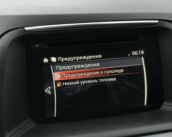 Белый Мазда СХ-5, объемом двигателя 2.2 л и пробегом 200 тыс. км за 17700 $, фото 72 на Automoto.ua