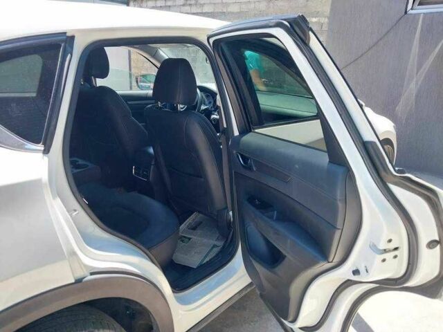 Білий Мазда СХ-5, об'ємом двигуна 2.5 л та пробігом 131 тис. км за 11300 $, фото 11 на Automoto.ua