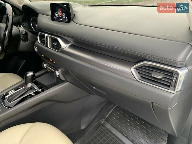 Белый Мазда СХ-5, объемом двигателя 2.5 л и пробегом 115 тыс. км за 17800 $, фото 77 на Automoto.ua