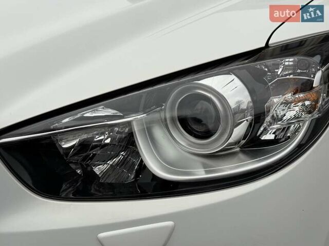 Белый Мазда СХ-5, объемом двигателя 2 л и пробегом 95 тыс. км за 17950 $, фото 21 на Automoto.ua