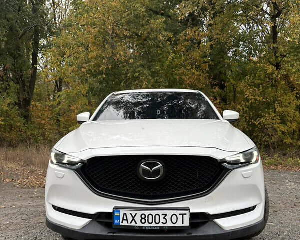 Мазда СХ-5 2017 в Сахновщине на Automoto.ua Белый Мазда СХ-5, объемом двигателя 2.49 л и пробегом 90 тыс. км за 23000 $, фото 2 на Automoto.ua