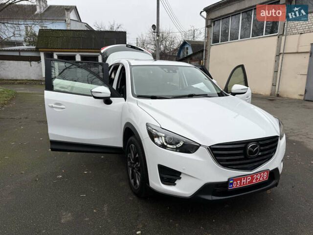 Белый Мазда СХ-5, объемом двигателя 2.2 л и пробегом 200 тыс. км за 17700 $, фото 122 на Automoto.ua