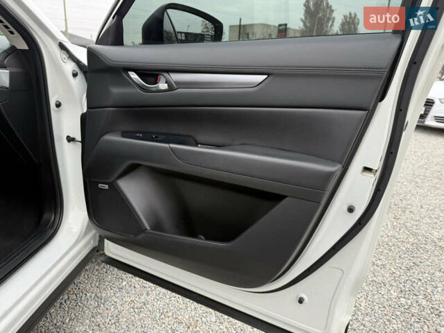 Белый Мазда СХ-5, объемом двигателя 2.49 л и пробегом 130 тыс. км за 17750 $, фото 31 на Automoto.ua