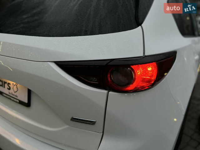 Белый Мазда СХ-5, объемом двигателя 2.5 л и пробегом 121 тыс. км за 15900 $, фото 7 на Automoto.ua