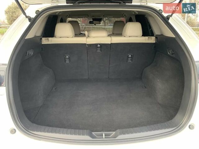 Белый Мазда СХ-5, объемом двигателя 2.5 л и пробегом 115 тыс. км за 17800 $, фото 59 на Automoto.ua