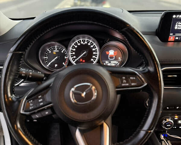 Белый Мазда СХ-5, объемом двигателя 2.2 л и пробегом 185 тыс. км за 20500 $, фото 8 на Automoto.ua