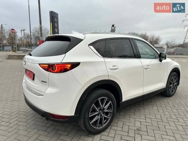 Білий Мазда СХ-5, об'ємом двигуна 2.49 л та пробігом 186 тис. км за 17999 $, фото 1 на Automoto.ua