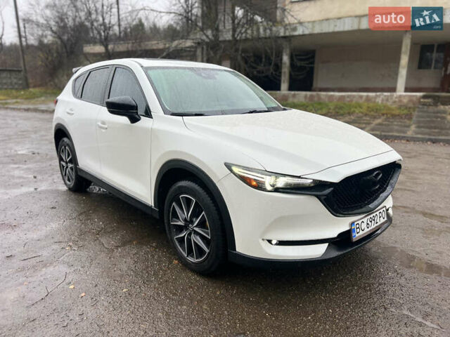 Белый Мазда СХ-5, объемом двигателя 2.49 л и пробегом 91 тыс. км за 19999 $, фото 3 на Automoto.ua