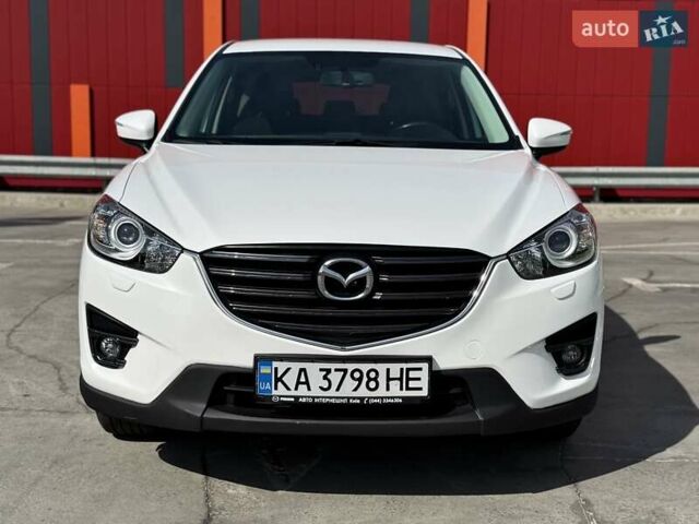 Белый Мазда СХ-5, объемом двигателя 2.19 л и пробегом 118 тыс. км за 17900 $, фото 3 на Automoto.ua