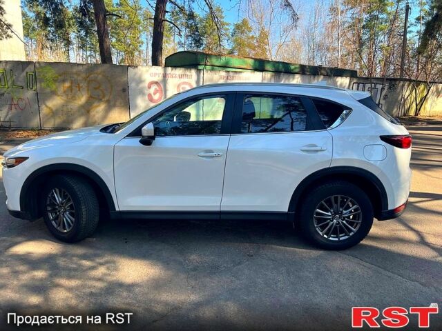 Белый Мазда СХ-5, объемом двигателя 2.5 л и пробегом 144 тыс. км за 17300 $, фото 6 на Automoto.ua