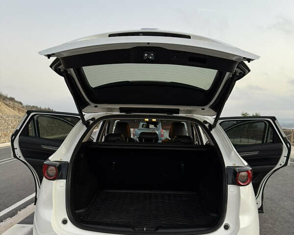 Белый Мазда СХ-5, объемом двигателя 2.2 л и пробегом 185 тыс. км за 20500 $, фото 17 на Automoto.ua