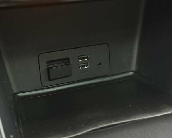 Белый Мазда СХ-5, объемом двигателя 2.2 л и пробегом 200 тыс. км за 17700 $, фото 67 на Automoto.ua