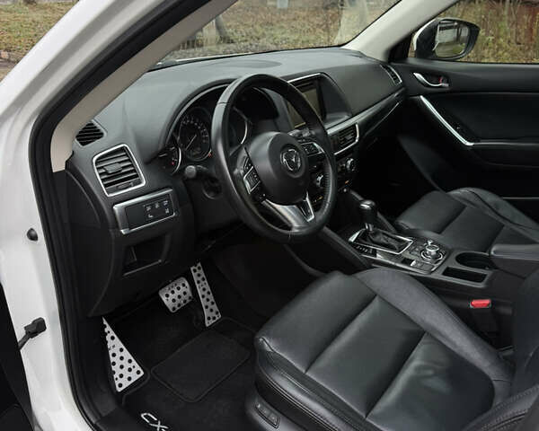 Белый Мазда СХ-5, объемом двигателя 2.2 л и пробегом 200 тыс. км за 17700 $, фото 45 на Automoto.ua