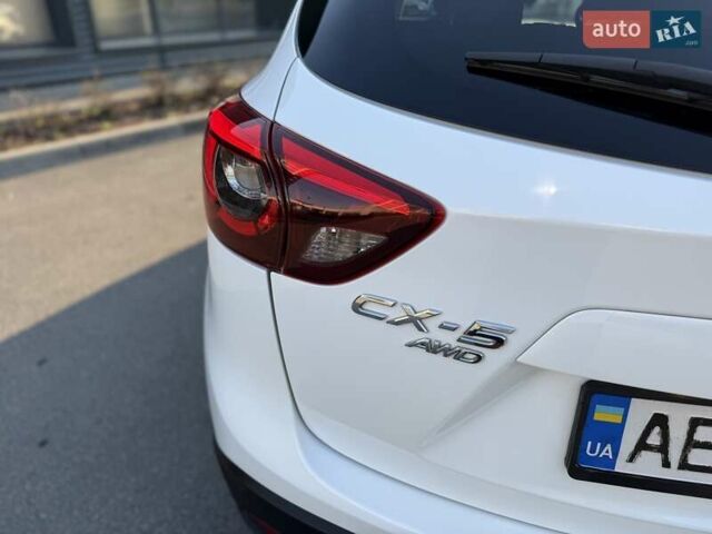 Білий Мазда СХ-5, об'ємом двигуна 2.2 л та пробігом 170 тис. км за 15900 $, фото 8 на Automoto.ua