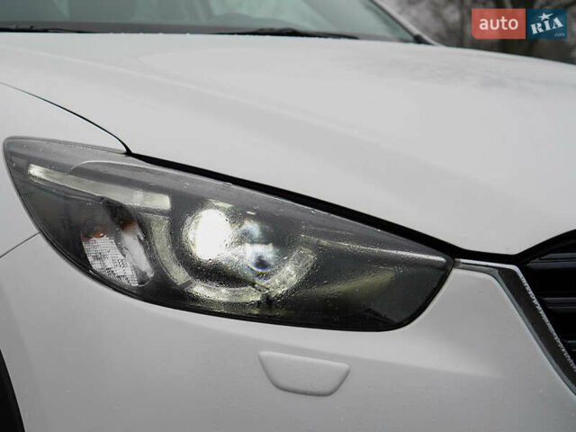 Белый Мазда СХ-5, объемом двигателя 2.19 л и пробегом 188 тыс. км за 15500 $, фото 6 на Automoto.ua