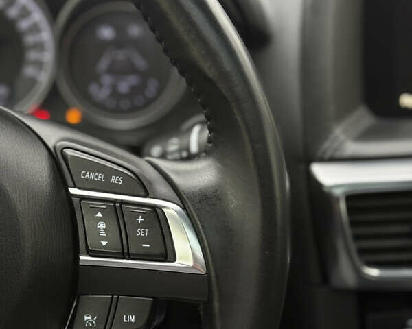 Белый Мазда СХ-5, объемом двигателя 2.2 л и пробегом 200 тыс. км за 17700 $, фото 131 на Automoto.ua