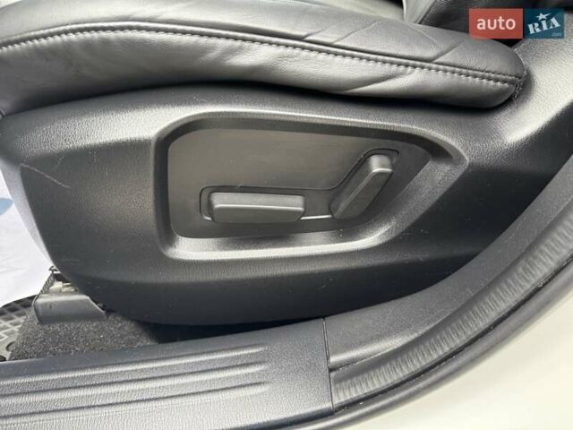 Мазда СХ-5 2017 в Киеве на Automoto.ua Белый Мазда СХ-5, объемом двигателя 2.49 л и пробегом 106 тыс. км за 22300 $, фото 48 на Automoto.ua