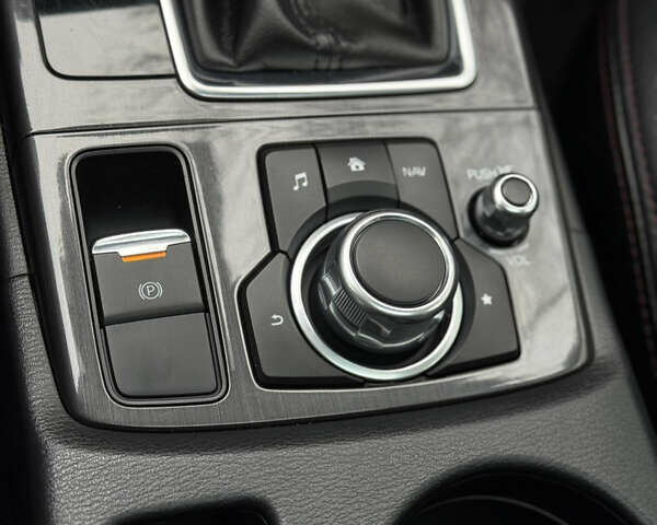 Белый Мазда СХ-5, объемом двигателя 2.2 л и пробегом 200 тыс. км за 17700 $, фото 65 на Automoto.ua