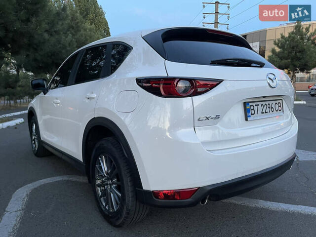 Білий Мазда СХ-5, об'ємом двигуна 2.5 л та пробігом 128 тис. км за 18800 $, фото 13 на Automoto.ua
