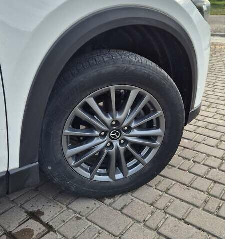 Мазда СХ-5 2017 у Львові на Automoto.ua Білий Мазда СХ-5, об'ємом двигуна 2.19 л та пробігом 261 тис. км за 18700 $, фото 9 на Automoto.ua