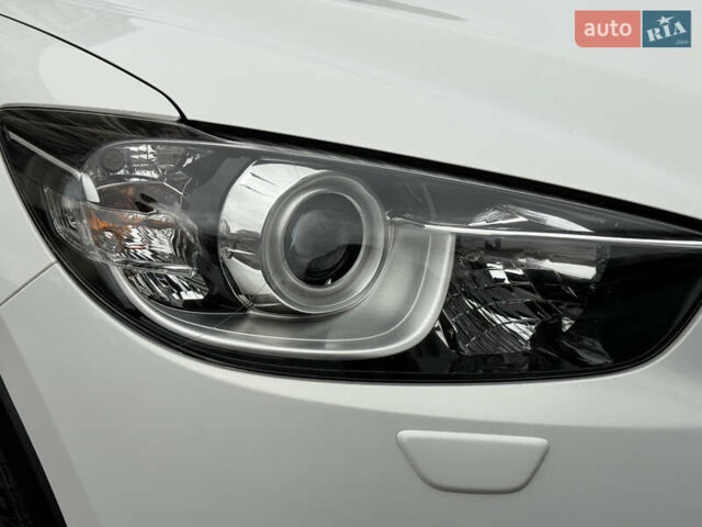 Белый Мазда СХ-5, объемом двигателя 2 л и пробегом 95 тыс. км за 17600 $, фото 3 на Automoto.ua