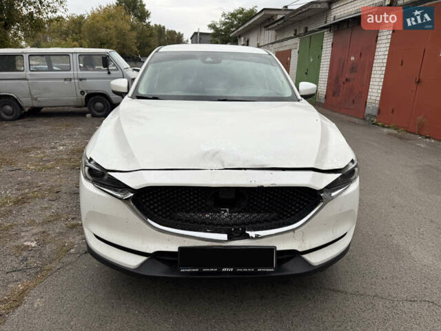 Білий Мазда СХ-5, об'ємом двигуна 2.5 л та пробігом 160 тис. км за 13400 $, фото 1 на Automoto.ua