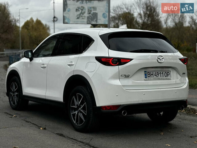 Белый Мазда СХ-5, объемом двигателя 2.19 л и пробегом 121 тыс. км за 23500 $, фото 4 на Automoto.ua