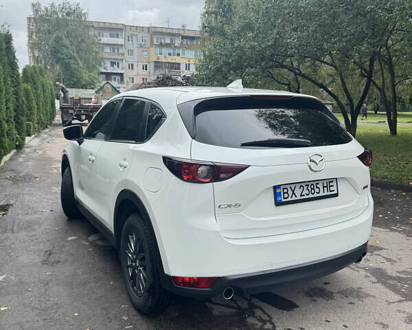 Білий Мазда СХ-5, об'ємом двигуна 2.49 л та пробігом 110 тис. км за 19800 $, фото 6 на Automoto.ua