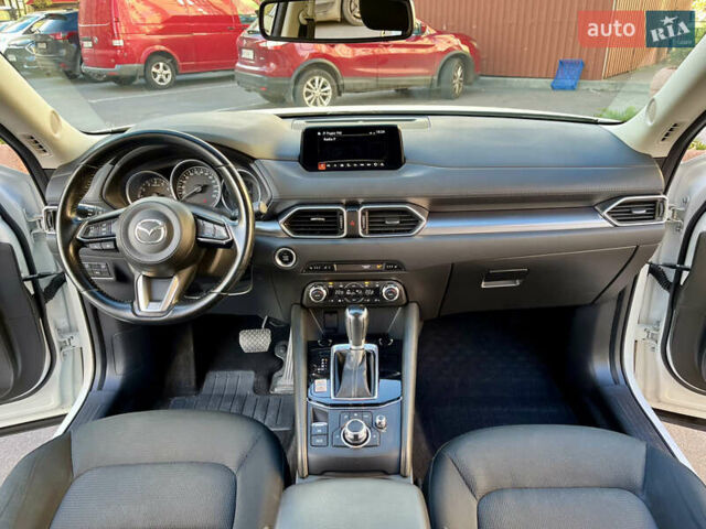 Мазда СХ-5 2018 у Вінниці на Automoto.ua Білий Мазда СХ-5, об'ємом двигуна 2 л та пробігом 52 тис. км за 21700 $, фото 16 на Automoto.ua