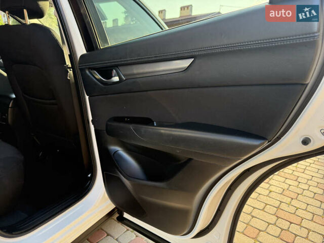 Белый Мазда СХ-5, объемом двигателя 2.2 л и пробегом 186 тыс. км за 18500 $, фото 99 на Automoto.ua