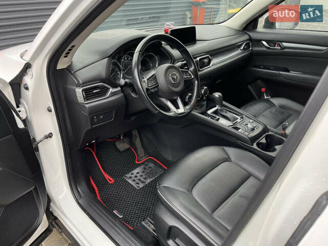 Білий Мазда СХ-5, об'ємом двигуна 2.49 л та пробігом 157 тис. км за 18600 $, фото 10 на Automoto.ua