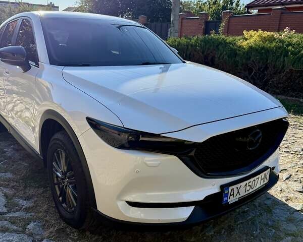 Белый Мазда СХ-5, объемом двигателя 2.5 л и пробегом 107 тыс. км за 20500 $, фото 1 на Automoto.ua