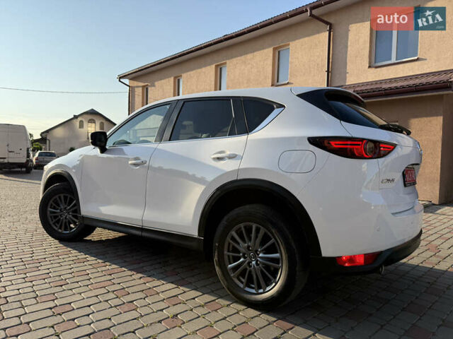 Белый Мазда СХ-5, объемом двигателя 2.2 л и пробегом 182 тыс. км за 18900 $, фото 20 на Automoto.ua