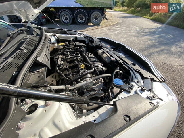 Белый Мазда СХ-5, объемом двигателя 2.5 л и пробегом 81 тыс. км за 17250 $, фото 75 на Automoto.ua