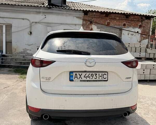 Белый Мазда СХ-5, объемом двигателя 2 л и пробегом 102 тыс. км за 22000 $, фото 1 на Automoto.ua