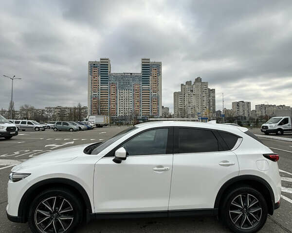 Белый Мазда СХ-5, объемом двигателя 2.5 л и пробегом 70 тыс. км за 23500 $, фото 4 на Automoto.ua