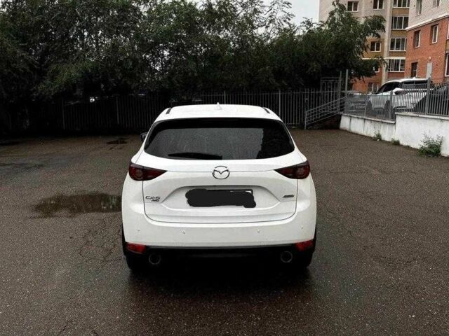 Мазда СХ-5 2018 в Одессе на Automoto.ua Белый Мазда СХ-5, объемом двигателя 2.5 л и пробегом 53 тыс. км за 13000 $, фото 1 на Automoto.ua