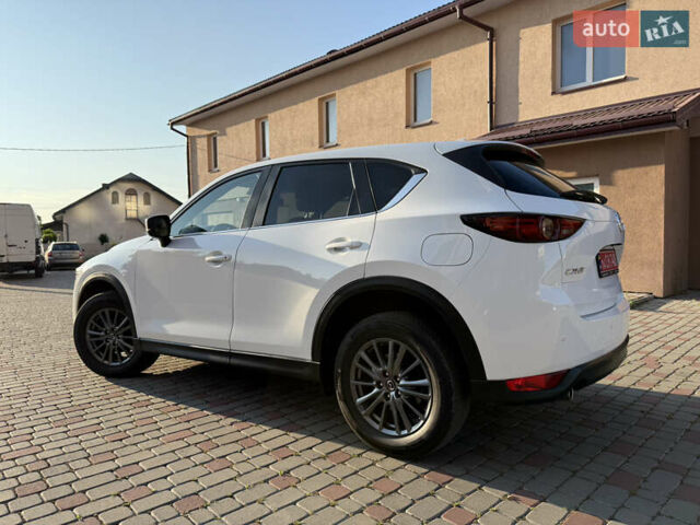 Белый Мазда СХ-5, объемом двигателя 2.2 л и пробегом 182 тыс. км за 18900 $, фото 9 на Automoto.ua