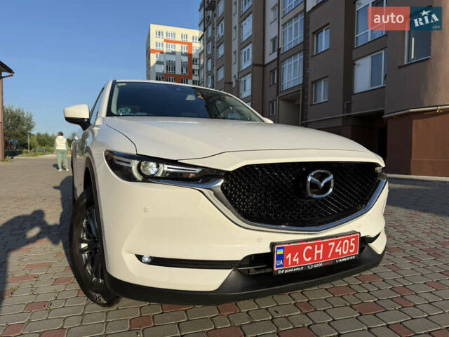 Белый Мазда СХ-5, объемом двигателя 2.2 л и пробегом 182 тыс. км за 18900 $, фото 3 на Automoto.ua