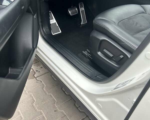 Белый Мазда СХ-5, объемом двигателя 2.49 л и пробегом 87 тыс. км за 19100 $, фото 16 на Automoto.ua